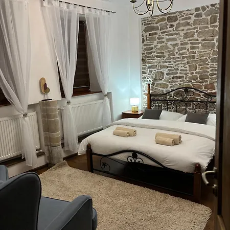 4 Apartament